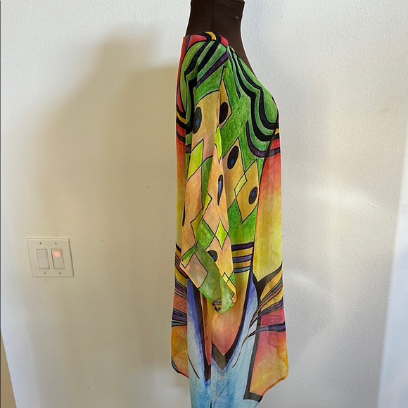 Abstract Top - Picture 4 of 6